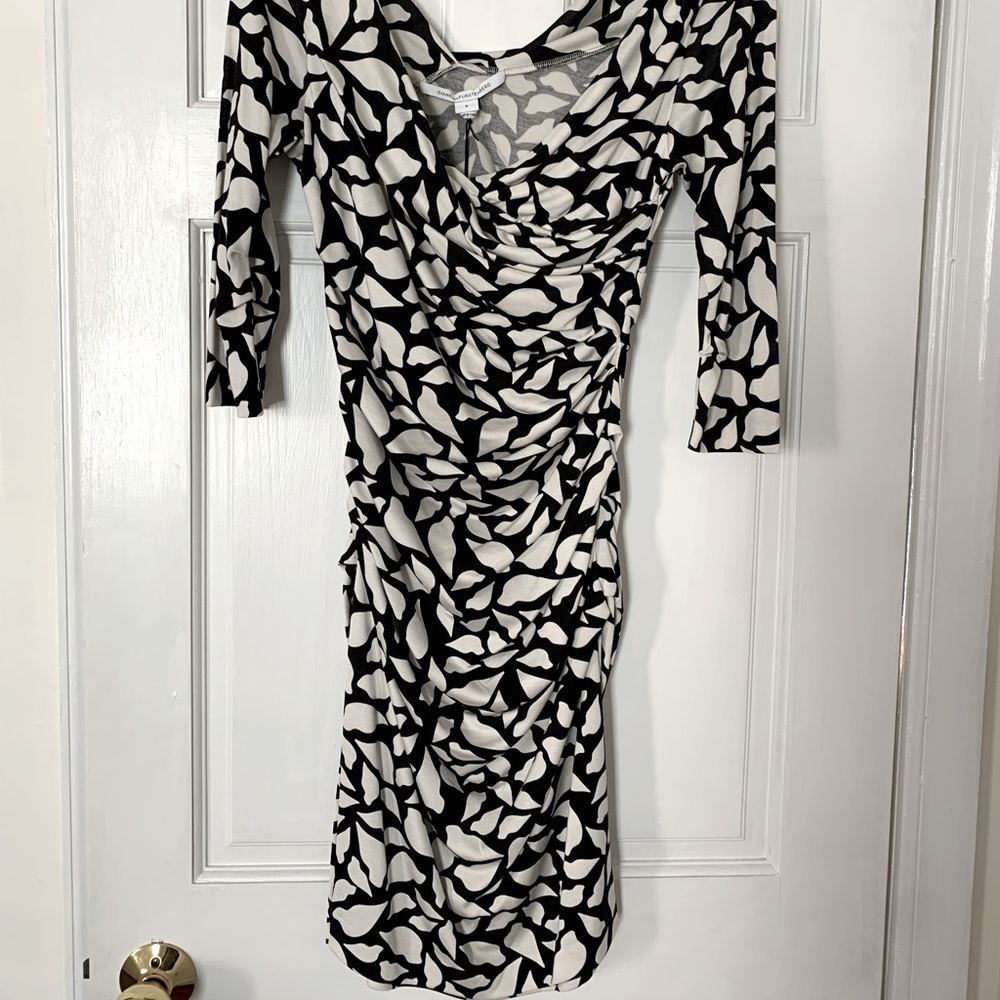 NWT DVF Bentley SJ Short 3/4 Dress Size 6